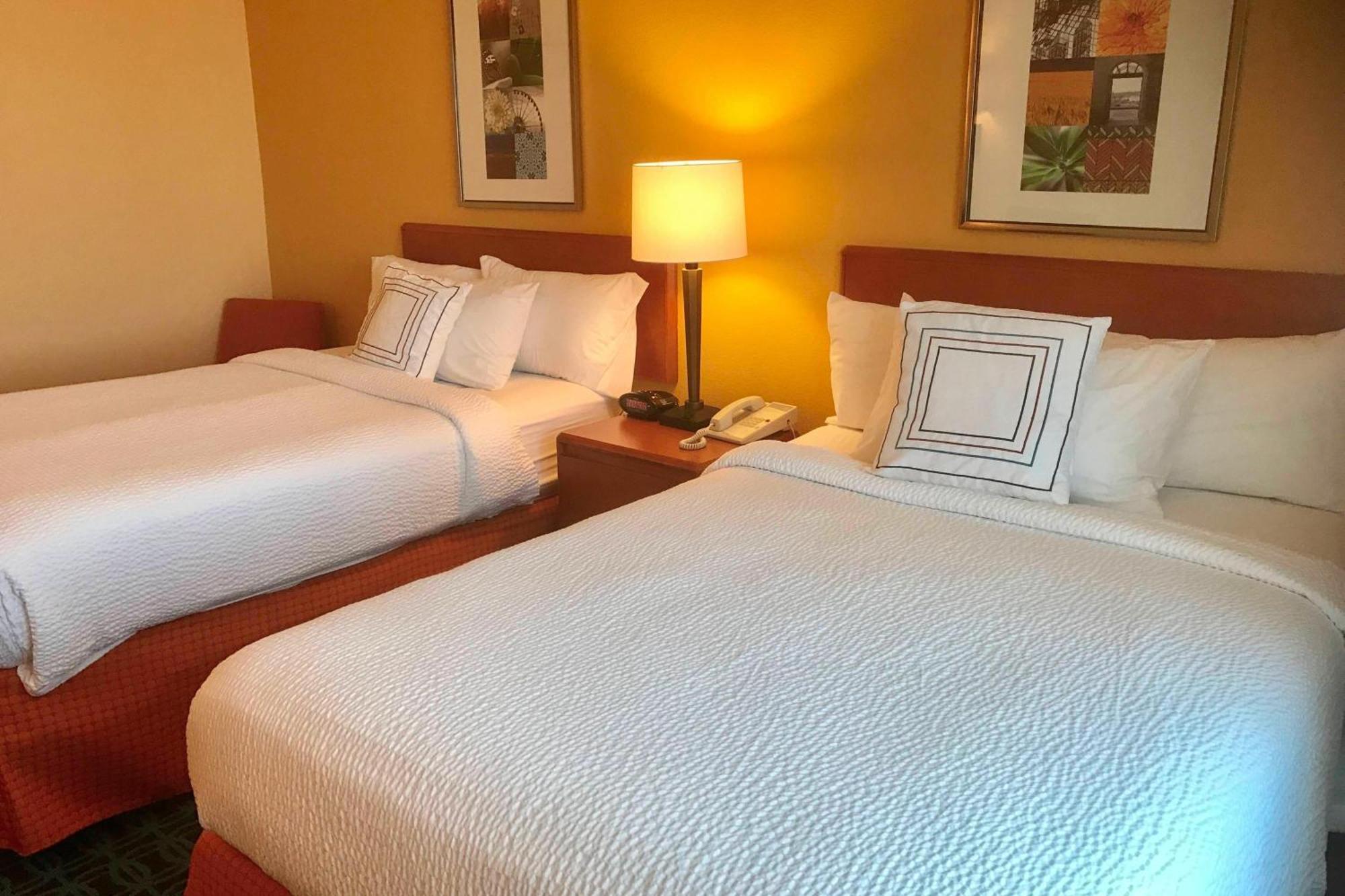 Fairfield Inn And Suites Sacramento Airport Natomas West Sacramento Exterior photo